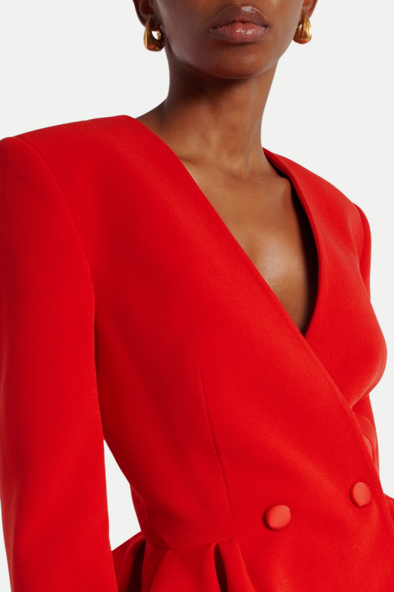 Beautifully Finished Garment in a Timeless Design