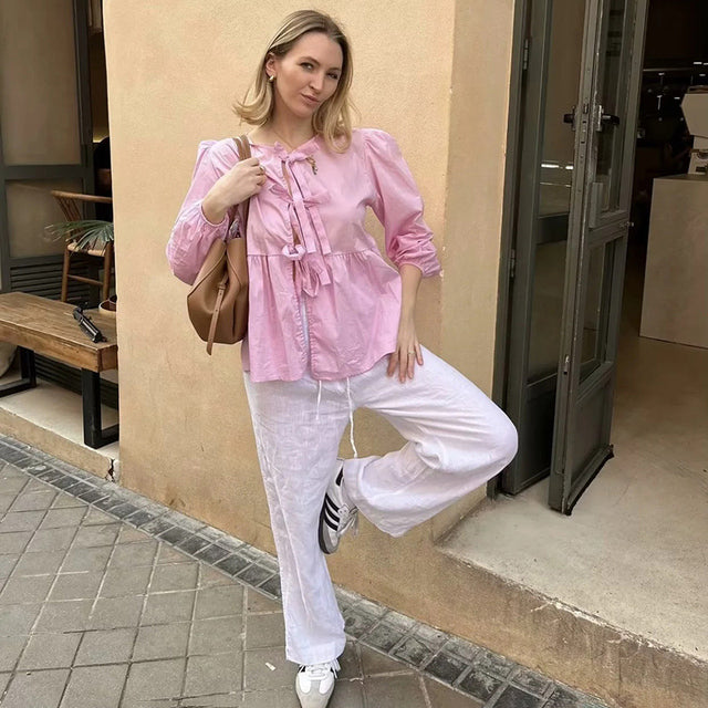 Classic Vintage Shirt with a Flattering Fit