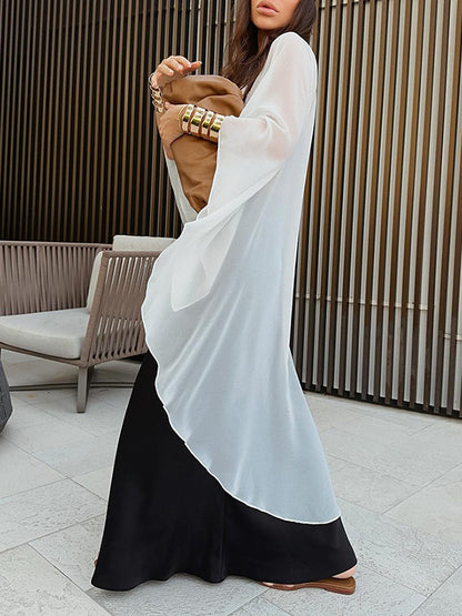 Well Tailored Blouse with a Graceful Silhouette