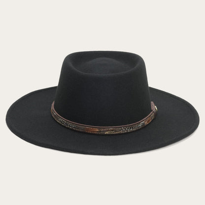 Polished Garment with an Effortless Classic Look