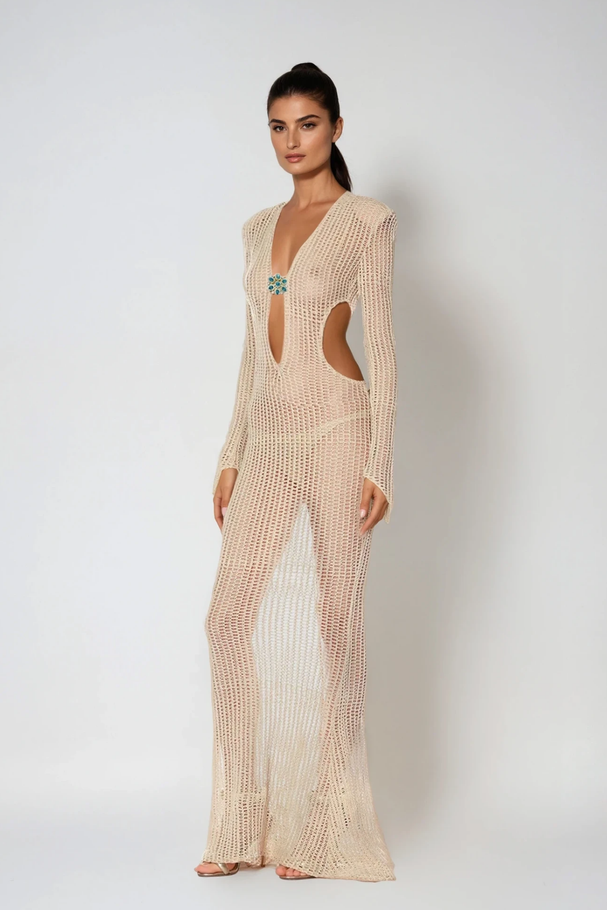 Effortlessly Elegant Dress with a Timeless Design