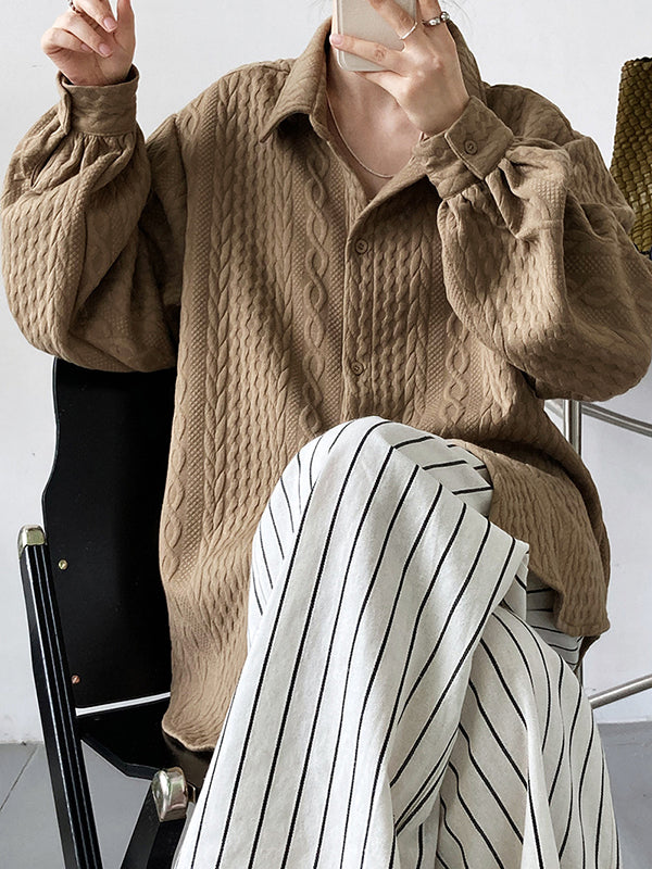 Sophisticated Blouse with a Clean Classic Look
