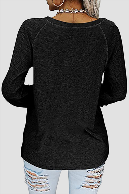 Well Tailored T-Shirt with a Graceful Silhouette