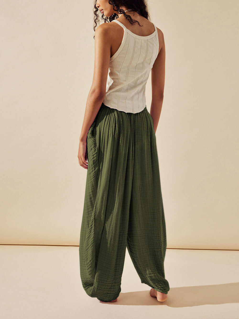 Polished Pants with an Effortless Classic Look