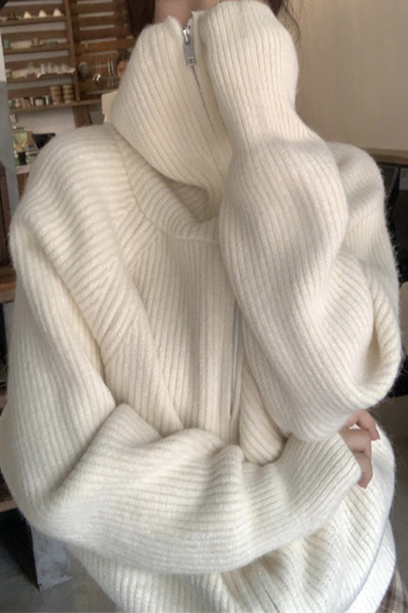 Classic Vintage Cardigan with a Flattering Fit