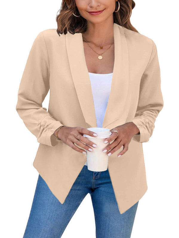 Beautifully Finished Coat in a Timeless Design