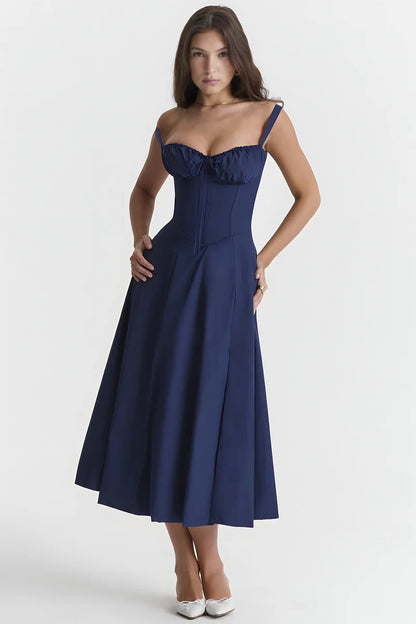 Beautifully Finished Garment in a Timeless Design