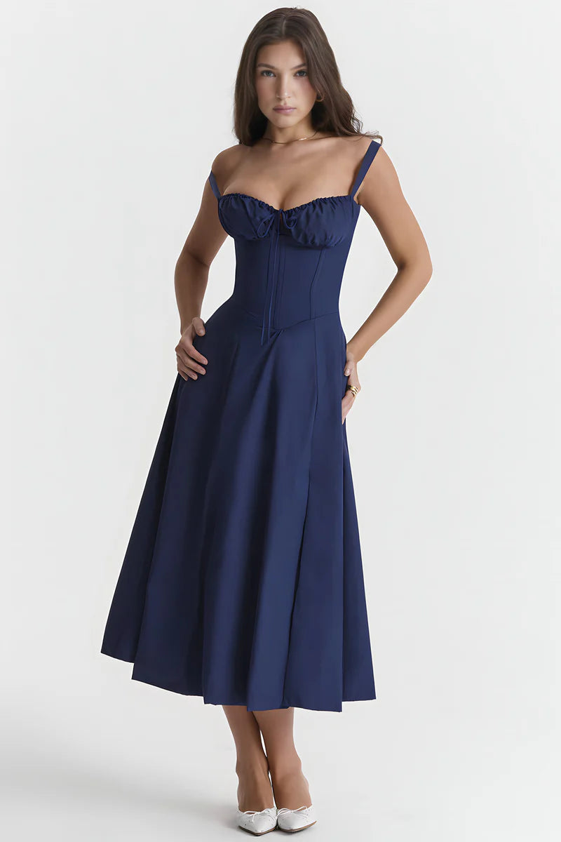 Beautifully Finished Garment in a Timeless Design