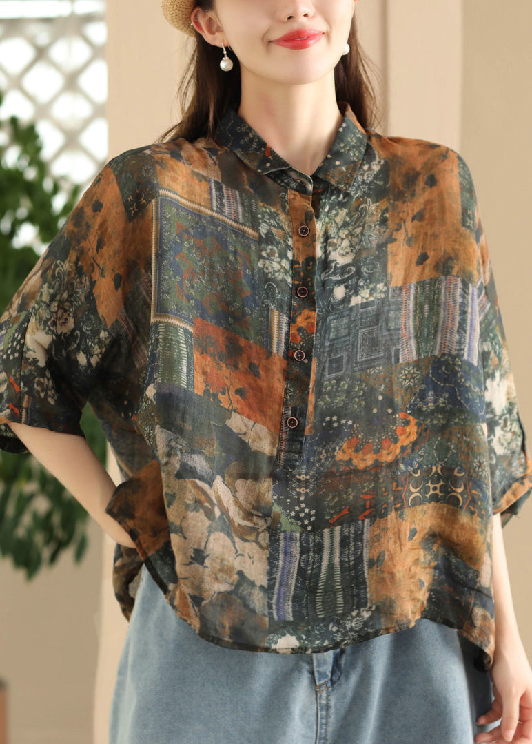 Classic Vintage Shirt with a Flattering Fit