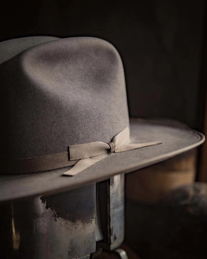 Beautifully Finished Garment in a Timeless Design
