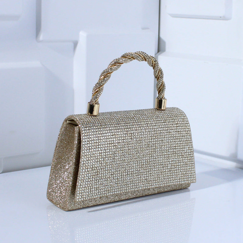 Beautifully Finished Bag in a Timeless Design