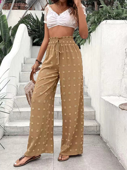 Classic Vintage Pants with a Flattering Fit