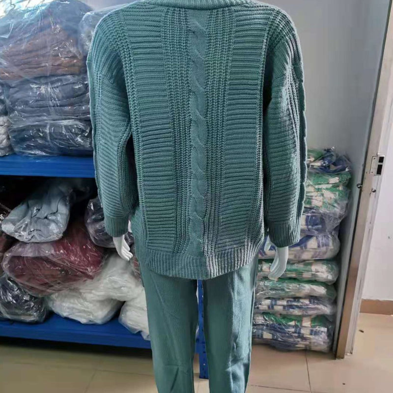 Classic Vintage Cardigan with a Flattering Fit