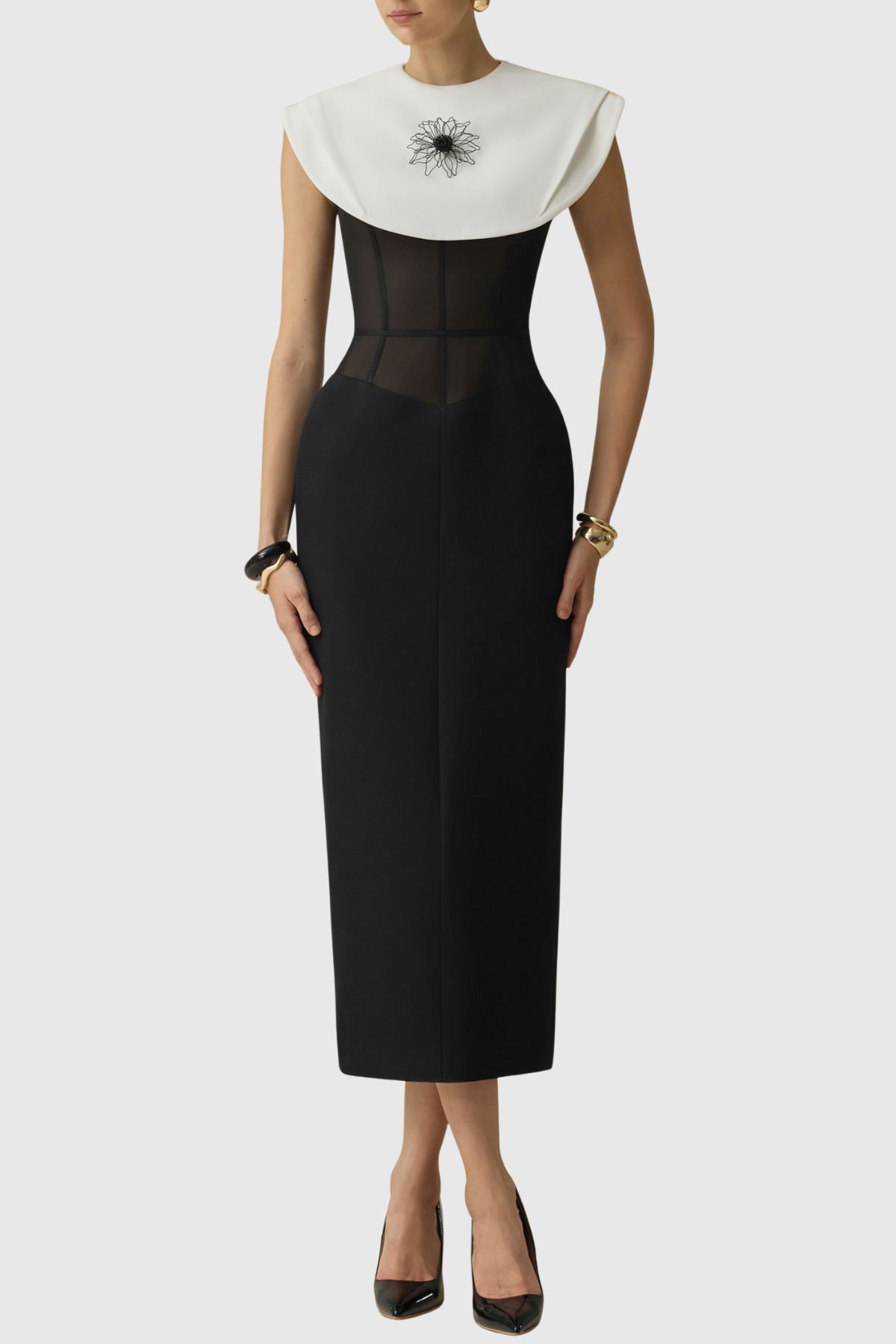 Classic Vintage & Enduringly Stylish Dress