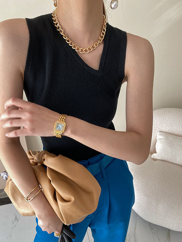 Beautifully Crafted Top in a Classic Style