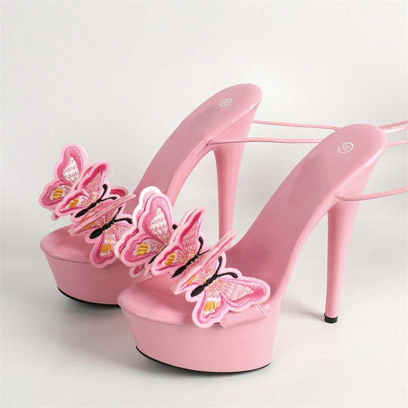 Well Tailored Heels with a Graceful Silhouette