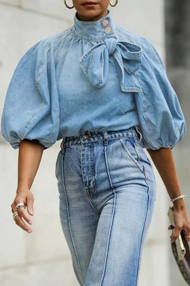 Classic Vintage Blouse with a Flattering Fit