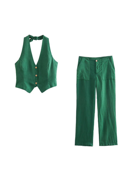Polished Pants with an Effortless Classic Look