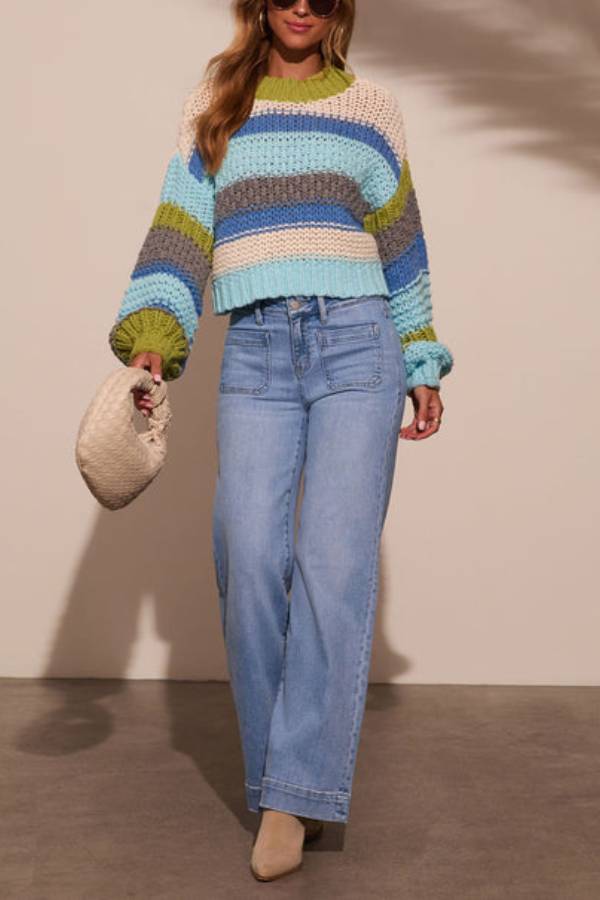 Classic Vintage Sweater with a Flattering Fit