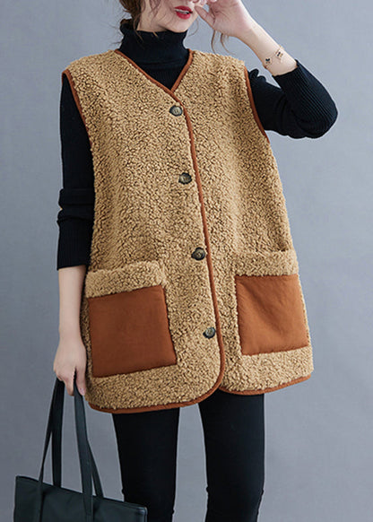 Effortlessly Elegant Coat with a Timeless Design
