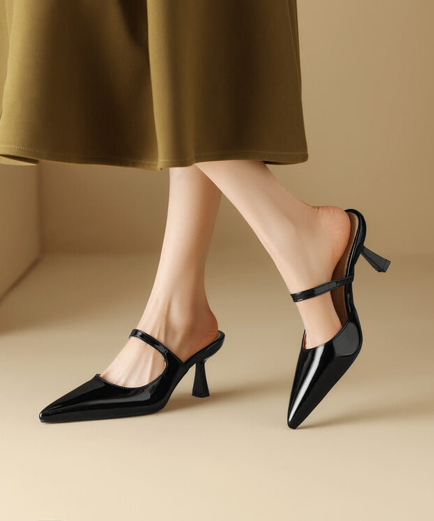 A Vintage Style Sandals with Delicate Timeless Details
