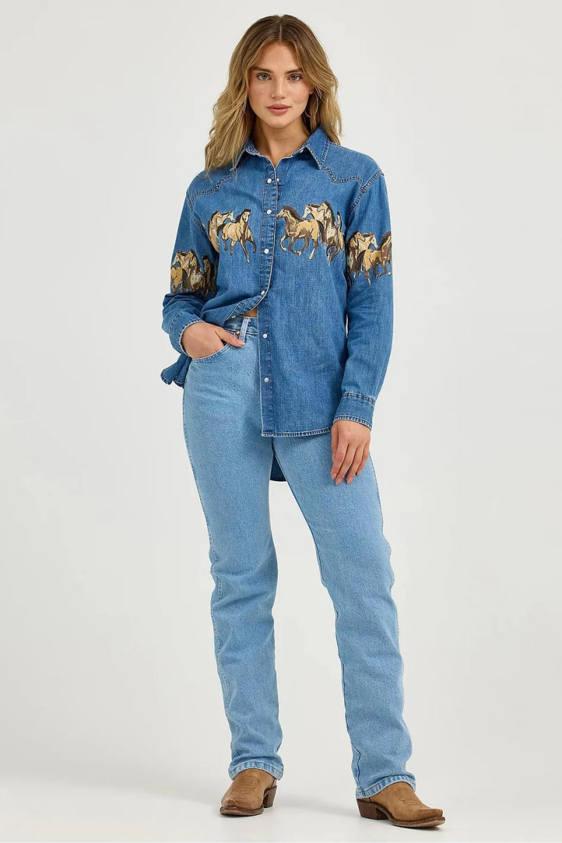 Beautifully Crafted Shirt in a Classic Style