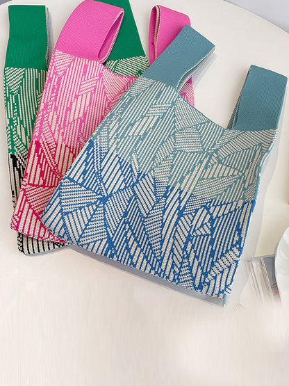 Gracefully Styled Bag for Any Occasion
