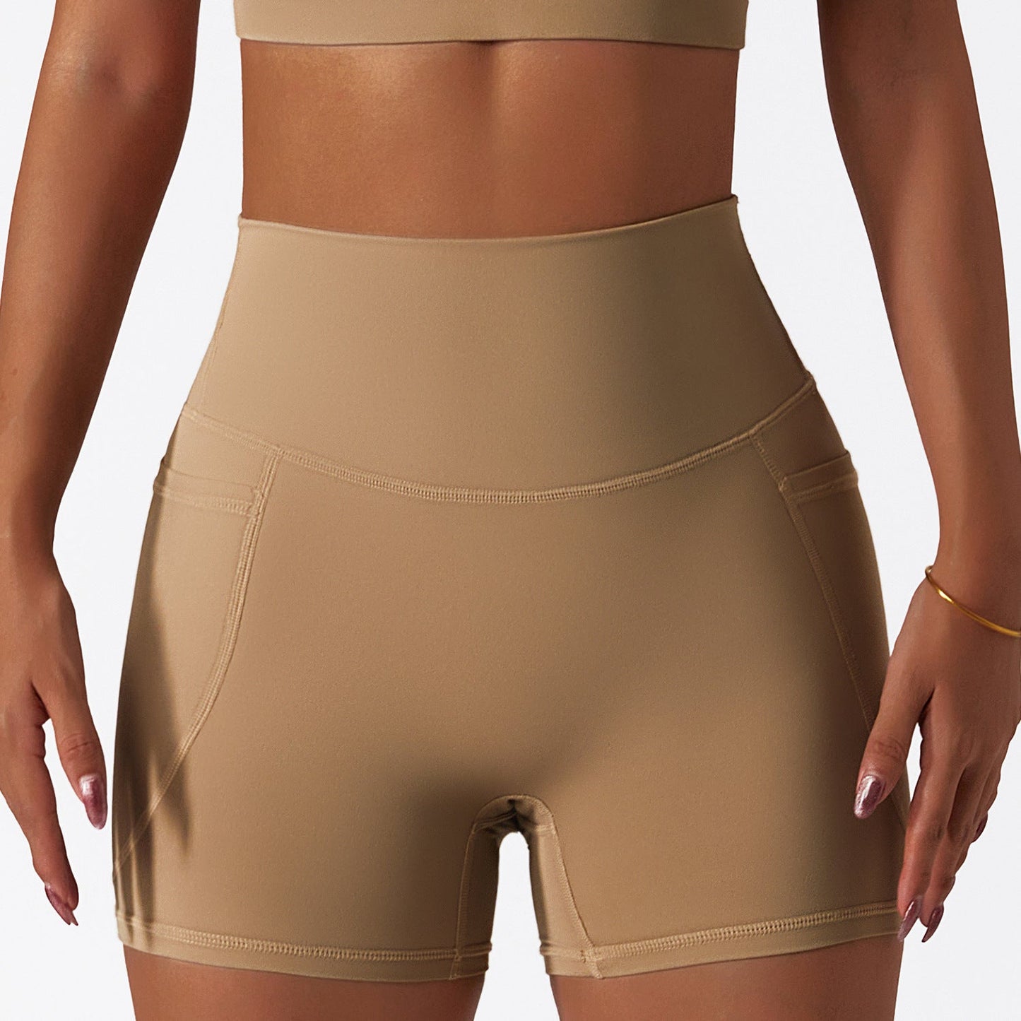 Classic Vintage Pants with a Flattering Fit