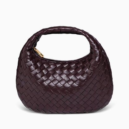 Effortlessly Elegant Bag with a Timeless Design