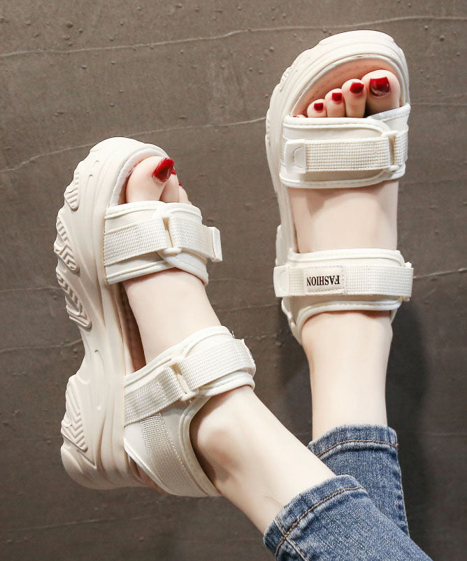 Polished Sandals with an Effortless Classic Look