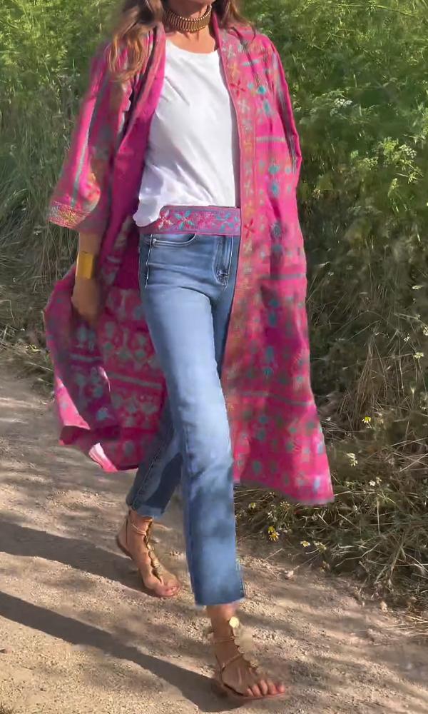 Beautifully Finished Top in a Timeless Design