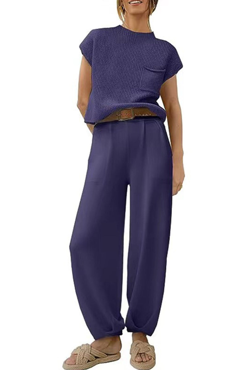 Well Tailored T-Shirt with a Graceful Silhouette
