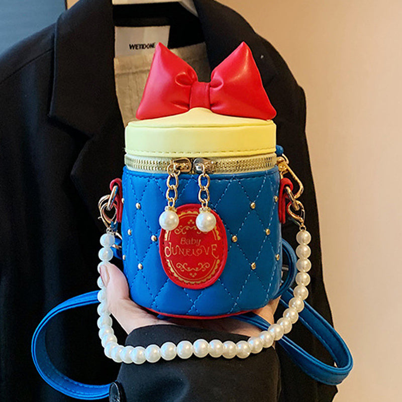 Beautifully Crafted Bag in a Classic Style