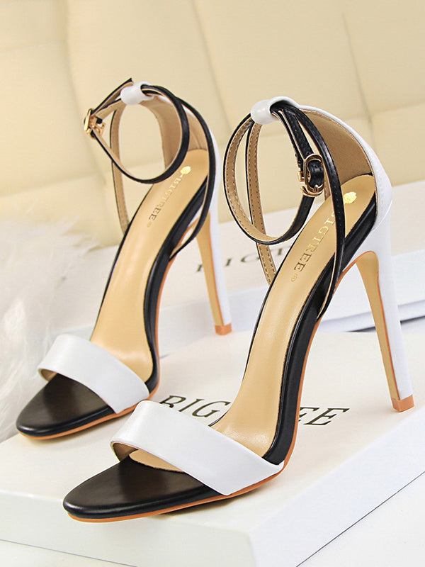 Beautifully Crafted Sandals in a Classic Style