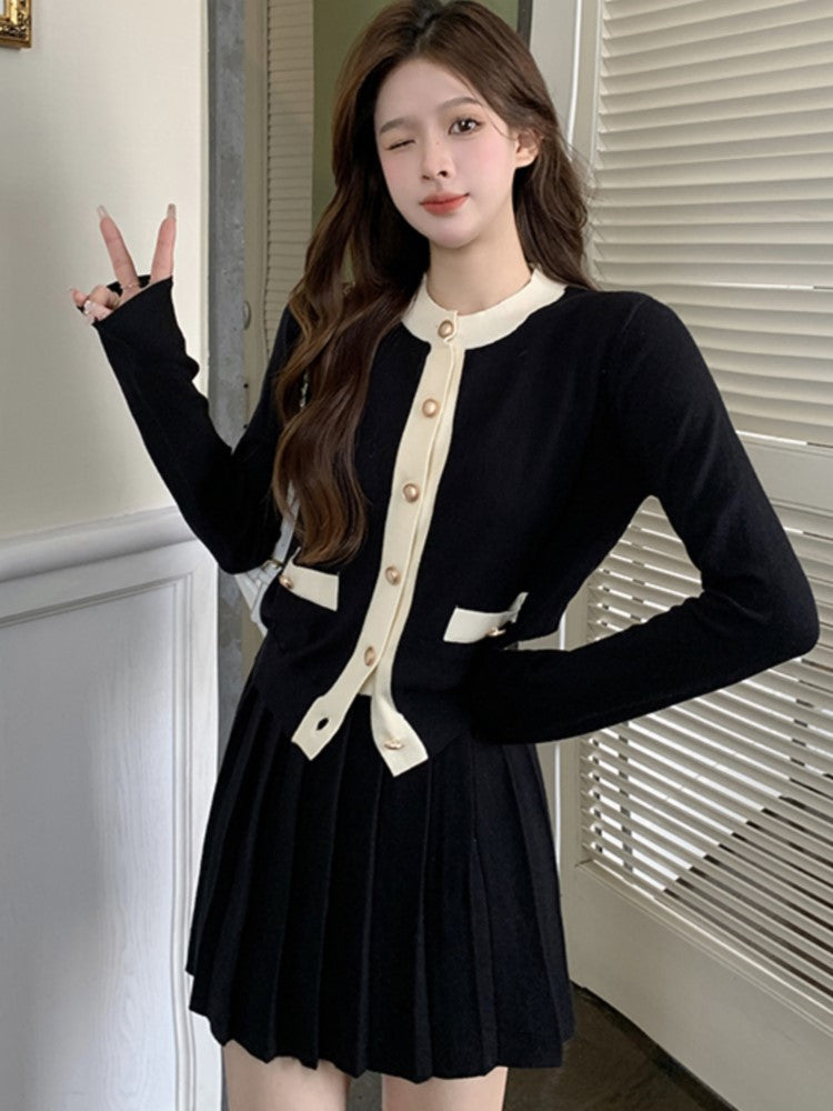 Polished Top with an Effortless Classic Look