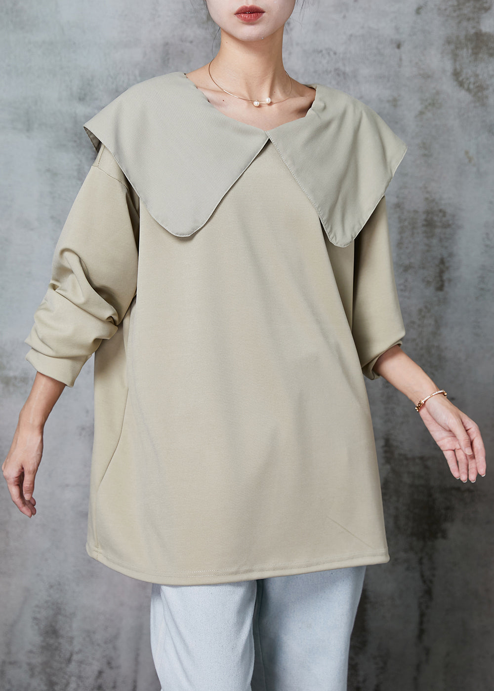Elegantly Styled Shirt for Everyday Wear