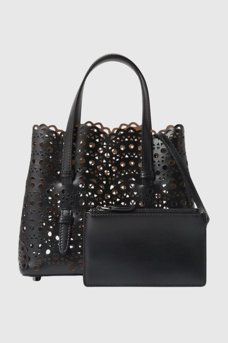 Gracefully Styled Bag for Any Occasion