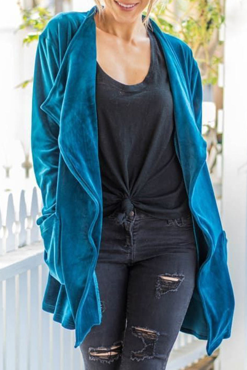 Well Tailored Garment with a Graceful Silhouette