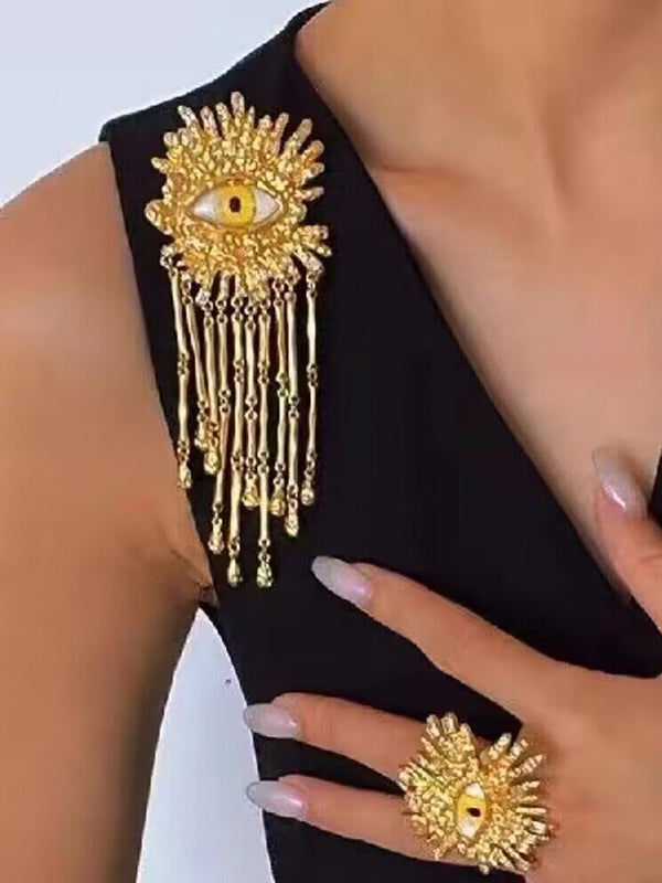 Beautifully Finished Garment in a Timeless Design