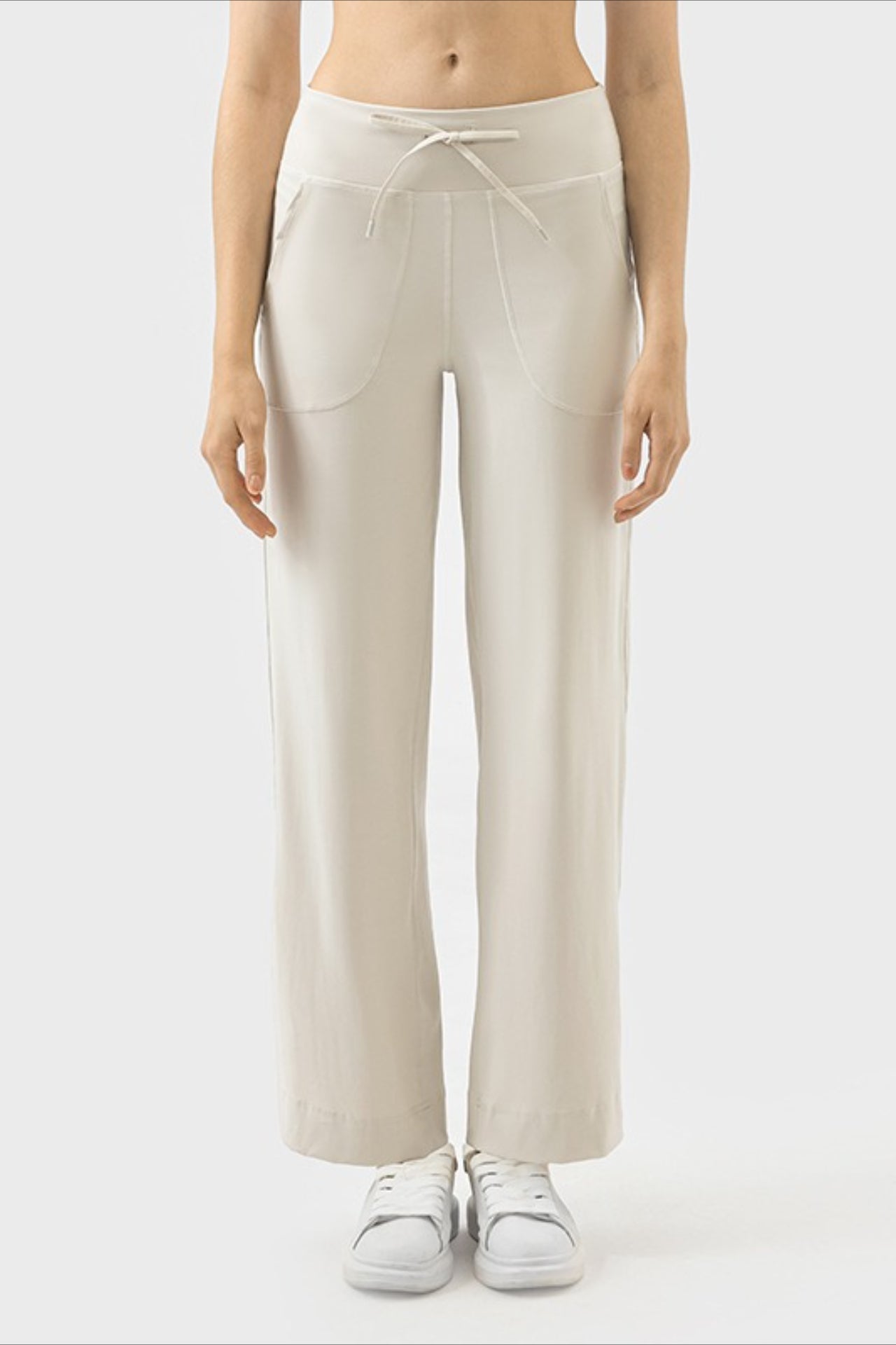 Well Tailored Garment with a Graceful Silhouette