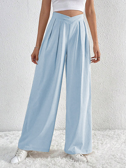 Polished Trousers with an Effortless Classic Look
