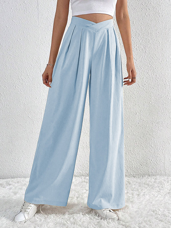 Polished Trousers with an Effortless Classic Look