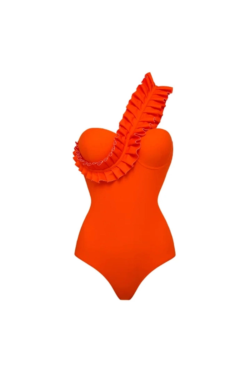 Effortlessly Elegant Swimsuit with a Timeless Design