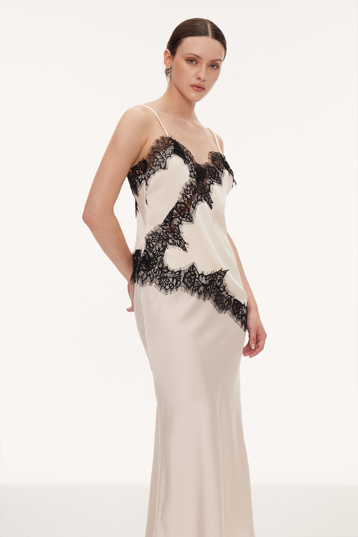 Polished Top with an Effortless Classic Look