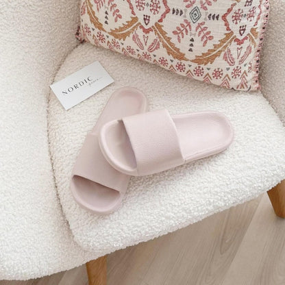 Classic Vintage Sandals with a Flattering Fit