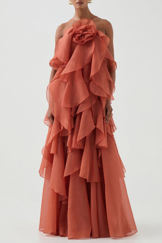 Beautifully Crafted Dress in a Classic Style