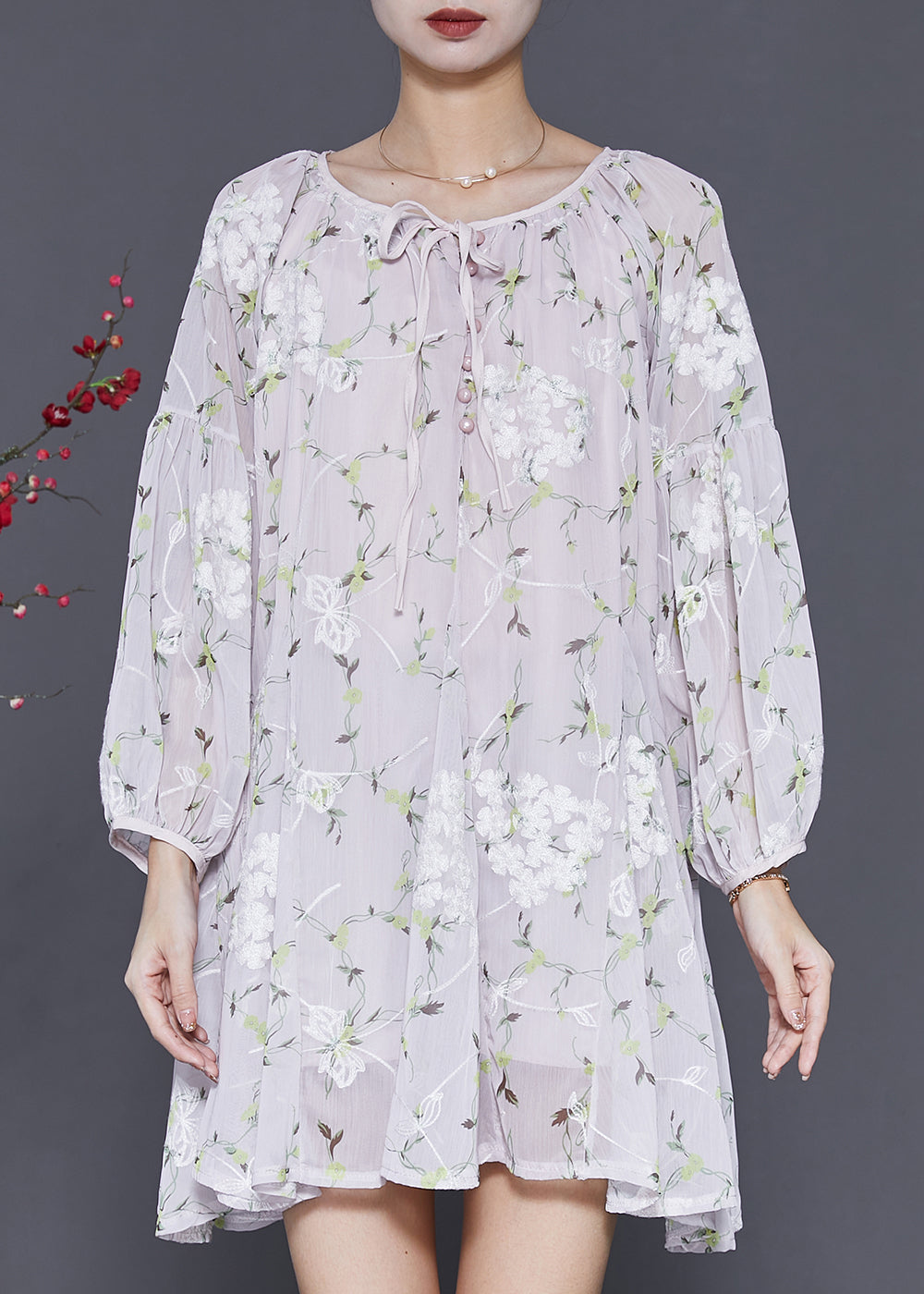 Classic Vintage Dress with a Flattering Fit
