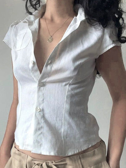Classic Vintage Blouse with a Flattering Fit