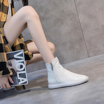 Elegantly Styled Boots for Everyday Wear
