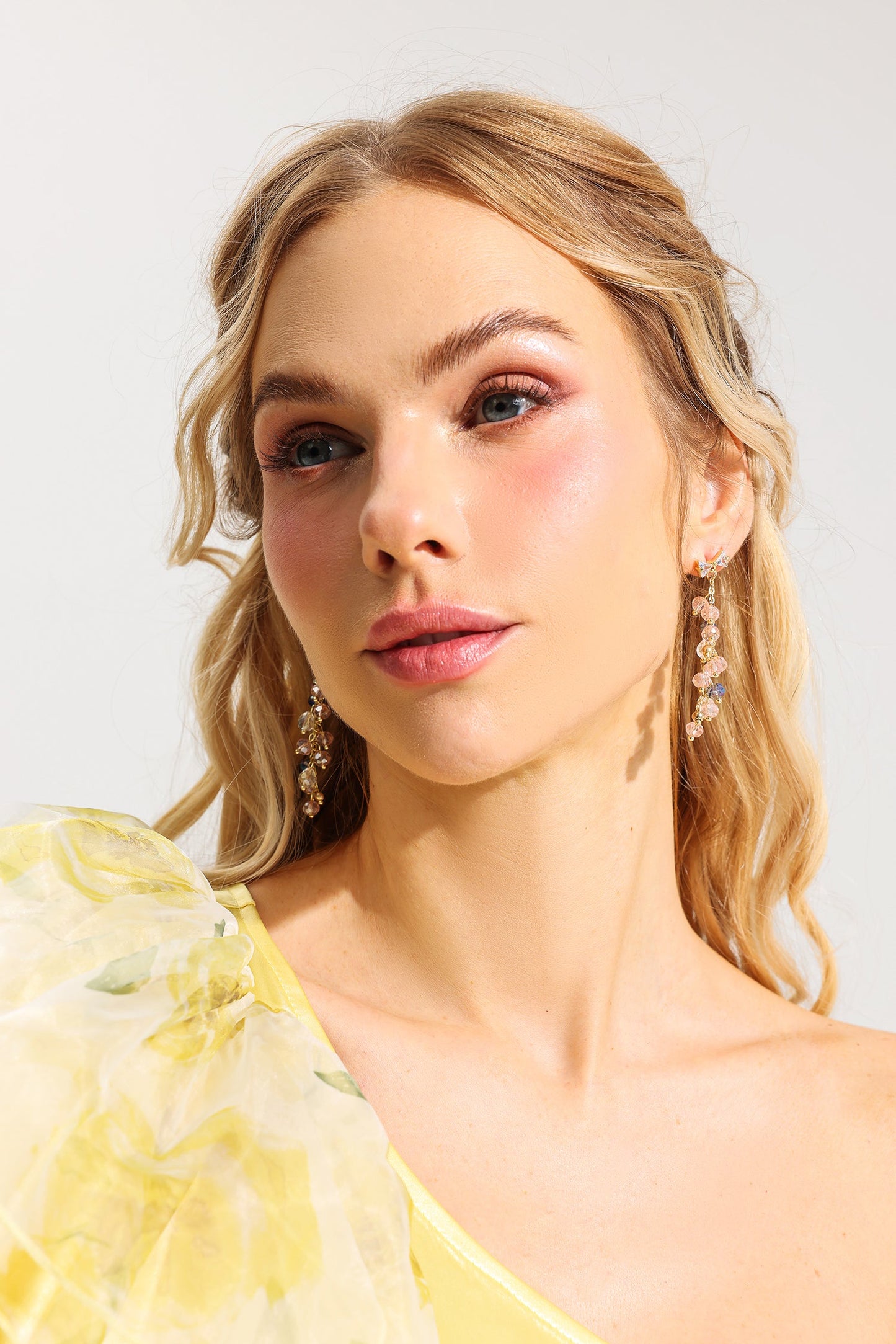Gracefully Styled Garment for Any Occasion